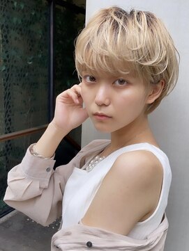 ビューオオサカ(VIEW OSAKA) 面長さん解消!お悩みも解決する垢抜けるカット☆マロンベージュ