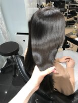 ラブクロムトーキョー オモテサンドウ(LOVECHROME OMOTESANDO)&nbsp;LOVECHROME☆極潤トリートメント大人かわいいツヤ黒髪