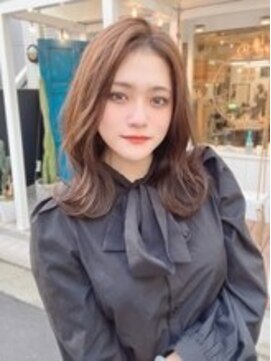 レイリー 原宿 表参道(Rayreee) 小顔に見えるくびれスタイル