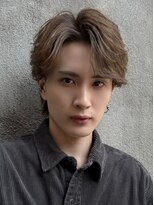 ロンド アンブル 四条烏丸(Lond ambre) 萱原大幹 センターパート/眉毛/短髪/メンズカット