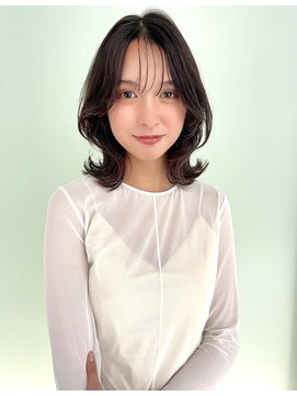 プランツヘアー 韓国風ミディアムレイヤー　博多美容室