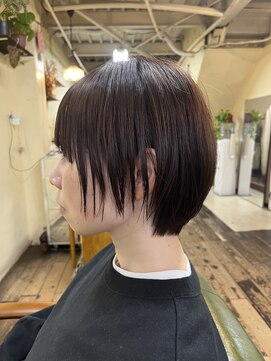 グリ(guri.) コンパクトショートボブ