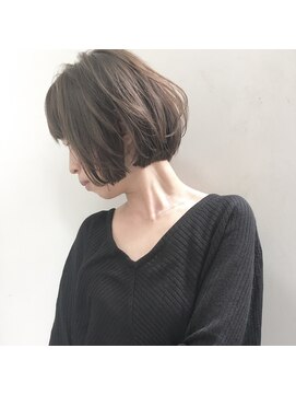 オーソ(AUTHO) ワンレングスボブ【AUTHO 山田 恵梨】