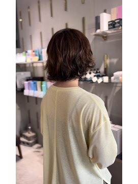 ミリ(milli Produce by ITAKURA) レイヤーボブパーマ