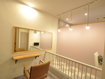 半個室型美容室 Sourire 福岡別府店 【スーリール】【4月9日 OPEN(予定)】の写真/【キッズスペース有り☆】子育て中のママさん必見★完全個室があるからお子様と一緒にキレイになれる♪