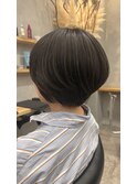 ショートボブ