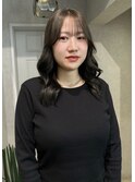 透明感オリーブベージュ