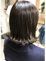 ヘアアンドメイクフリッシュ(HAIR&MAKE FRISCH) 外ハネ6トーンブルージュ