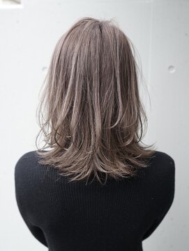 ヘアサロン ハクギンザ(hair salon haku GINZA) 【haku/川口】外ハネロブ[銀座/銀座5丁目]