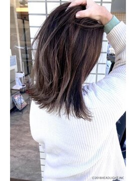 アーサス ヘアー デザイン 亀有店(Ursus hair Design by HEADLIGHT) スプリングハイライトカラー　切りっぱなし外はねロブ