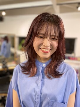 ルーヘア 岐阜(Rooo HAIR) ベリーピンク×ミディアムレイヤー