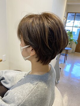 エニー(ennie') 絶壁解消!丸みショート【緑地公園/江坂/吹田/豊中/千里山】