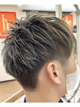 カットハウス はさみの部屋 スパイキーショート/オリーブグレー/無造作/束感/アップバング