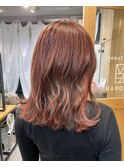 派手すぎないピンクインナーカラー