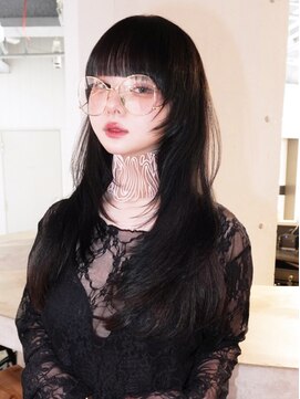 アイティーバイアルバム 松戸店(IT by ALBUM) ロングウルフレイヤー暗めカラー韓国ヘア_F30697