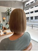 ハイトーンベージュ×切りっぱなしボブ【EDGE大分】