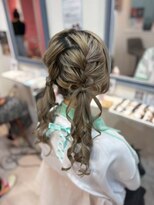 ラルム 大宮東口店&nbsp;推し活おすすめ♪編み込みリボンツインテール