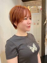 クオート(quoit) 大人可愛い 耳掛け丸みショート×シアーオレンジブラウン