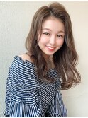 アフロート《矢田菜津紀》大人カジュアル愛されベージュカラー