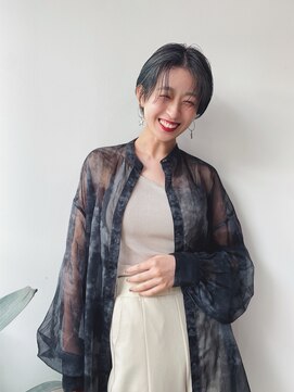 アル 心斎橋(alu) 黒髪カタログ/小顔に見せるヘア/クラゲヘア