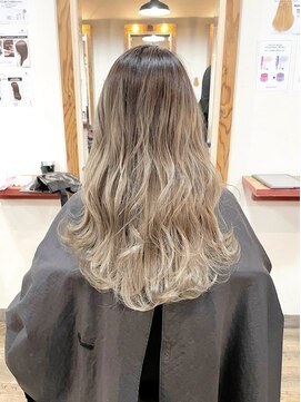 エイト プラット 渋谷2号店(EIGHT plat) エアタッチバレイヤージュ　ケアブリーチ　12/2