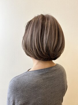 アンド アノン(and anon) 白髪ぼかしハイライト