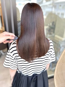 オプス 大名店(Ops) ナチュラルカラー×艶髪ストレート×ニュアンスカラー