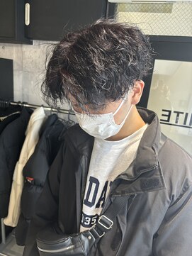 アンダーバーホワイト 京橋店(_WHITE) 波巻きツイスパ×レッドブラウンカラー