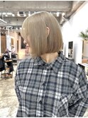グレージュ