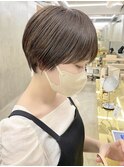 黒髪ショートボブ前下がりショートヘアマッシュショート前髪あり