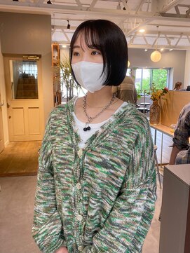 アルク(alku) ボブ顔まわりレイヤー暗め透明感カラー