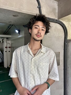 ヒュージ 表参道(huge) スパイキーショート/ニュアンスパーマ/ウェーブヘア/眉毛/韓国