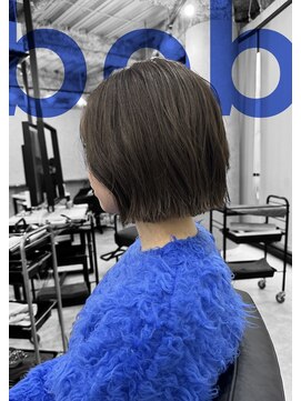 フランチェスカドットボブ(francesca.bob) マロンベージュ×切りっぱなしボブ【田野剛大】梅田