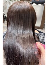 ヘアー ラウンジ コン モア(hair lounge Comme moi)&nbsp;艶々メテオカラー♪