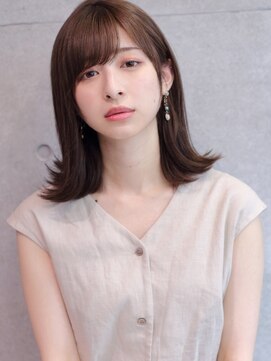 ソラ 表参道(SORA) 外ハネナチュラルアッシュベージュ