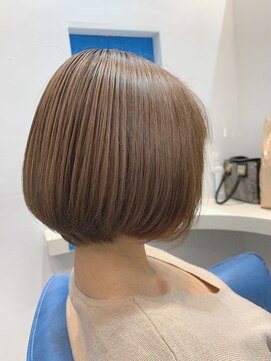 ウーロス(uros.) ミニボブ