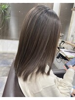 リズム(lysm)&nbsp;外国人風 ハイライトデザインカラー