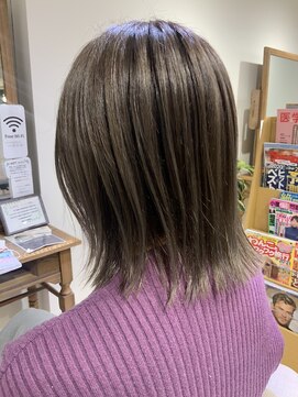 ユーネリー(U-NERY) ミディアムスタイル