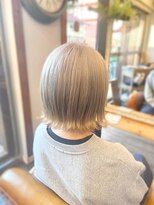 トルチェ(toRtue) ホワイトベージュ