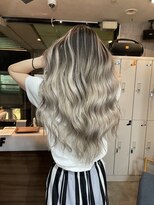 ラフ(LAFF)&nbsp;#バレイヤージュ#グレージュカラー#ボブウルフ#ココアベージュ