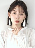 ミディアム　ボブ　外ハネ　伸ばしかけボブ　結べるボブ　青山