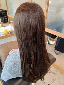  リュクスバトーバイトリコ 船橋南口店(Luxe BATEAU by tricot) オリーブブラウン