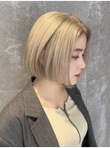 ホワイトブロンドボブかきあげ海外風ケアブリーチ20代30代40代