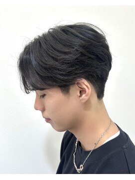 シェノン オム(CHAINON HOMME) 毛流れセンターパート