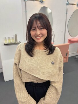 ツイ 新潟駅南けやき通り(tui) ミディアムレイヤーカット/シースルーバング/顔まわりレイヤー