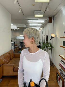 シータ(CITA) ベリーショート