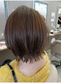 短めパツッとレイヤーボブ