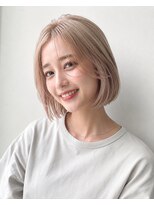 リヴアニバース(LIV ANNIBIRTH.)&nbsp;韓国風ハイトーンボブ　＃シースルーバング