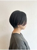 前下がりハンサムショート