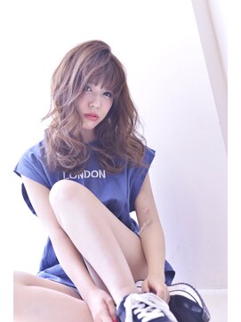 アヴァンス 狭山店(AVANCE) 大人ミディアム ナチュラルカール